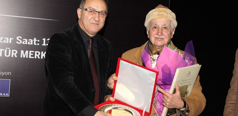 Akif’in ‘Irk’ Kelimesini Kullanmasının Arka Planı