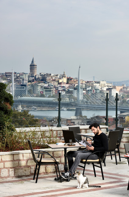 Istanbul Kitapcisi Zeyrek Subesi Acildi