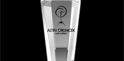 Yenilenen web sitemiz, “Altın Örümcek” yarışmasında üçüncülüğü elde etti